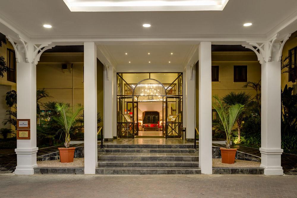 Protea Hotel By Marriott George King Джордж Экстерьер фото